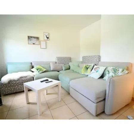 For A Leisurely And Laid-back Experience, A Lovely To Keep Warm!! Durbuy